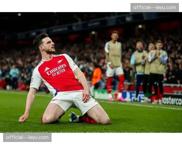 皇马攻防转换效率受影响 对手1-2脚传递突破中场拦截打身后